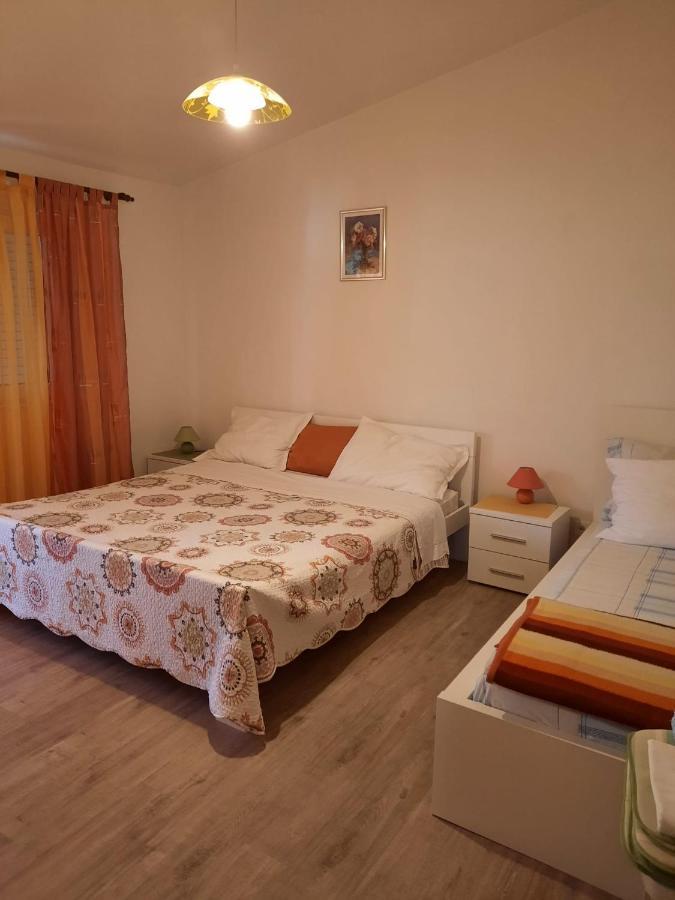 Apartmani Gracela Vodice Kültér fotó